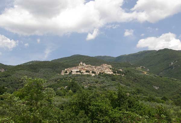 Roccantica - Veduta del borgo - foto di Luca Bellincioni tutti i diritti riservati