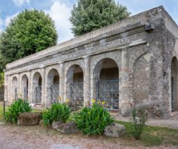 Locandina: Sulle tracce di Lanuvio